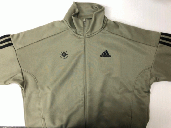 adidasウォームアップシャツ(カーゴ)